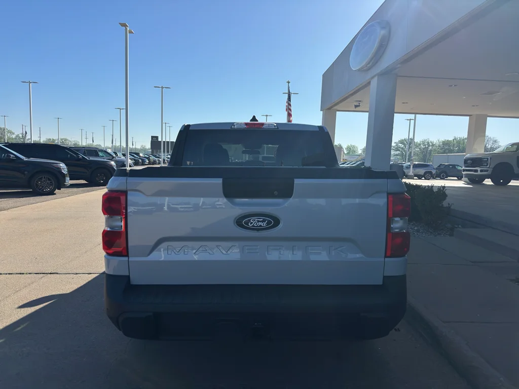 New 2026 Space White Metallic Ford XL image 10