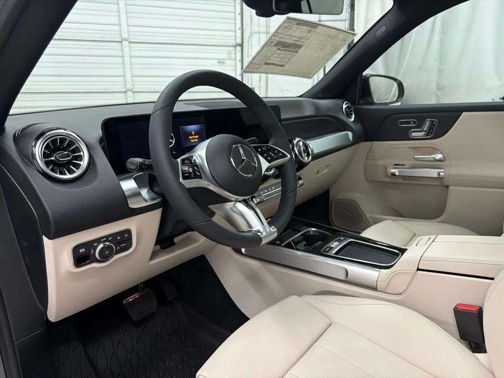 New 2026 Black Mercedes-Benz GLB 250 image 12