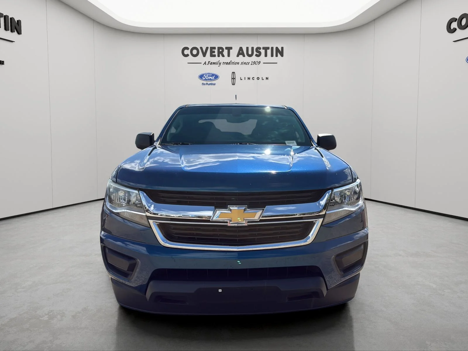 Used 2020 Blue Chevrolet Work Truck image 6