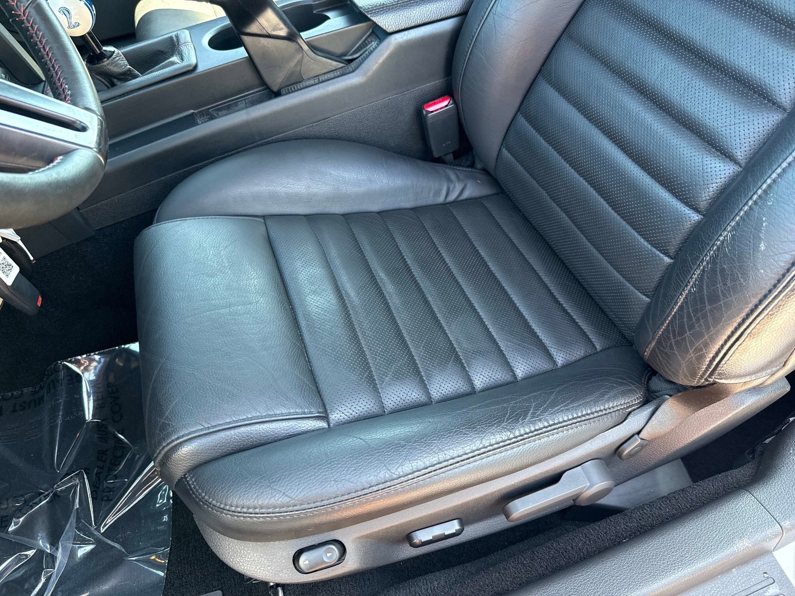 Used 2007 Performance White Clearcoat Ford Shelby GT500 image 12