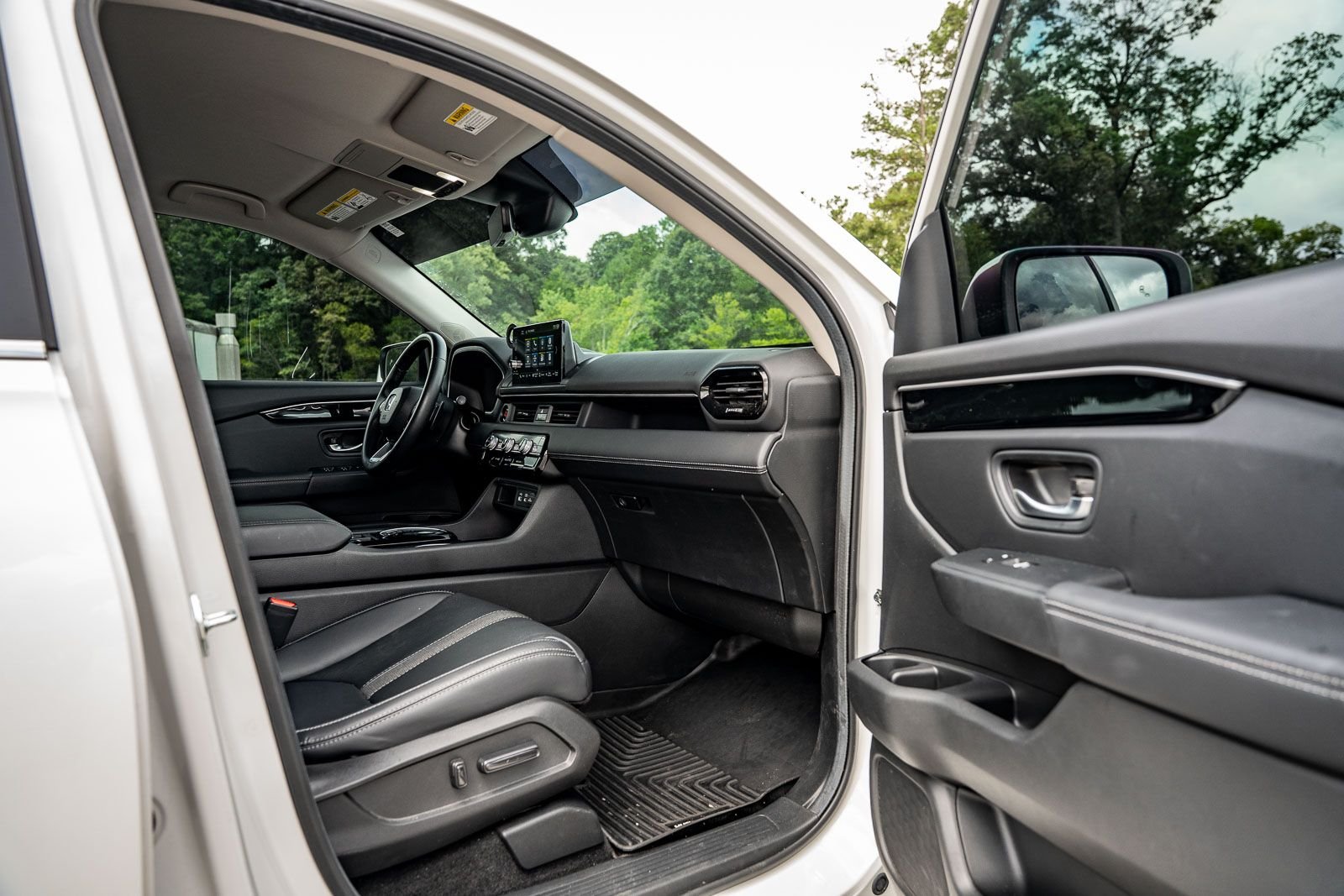 Used 2025  Honda EX-L image 11
