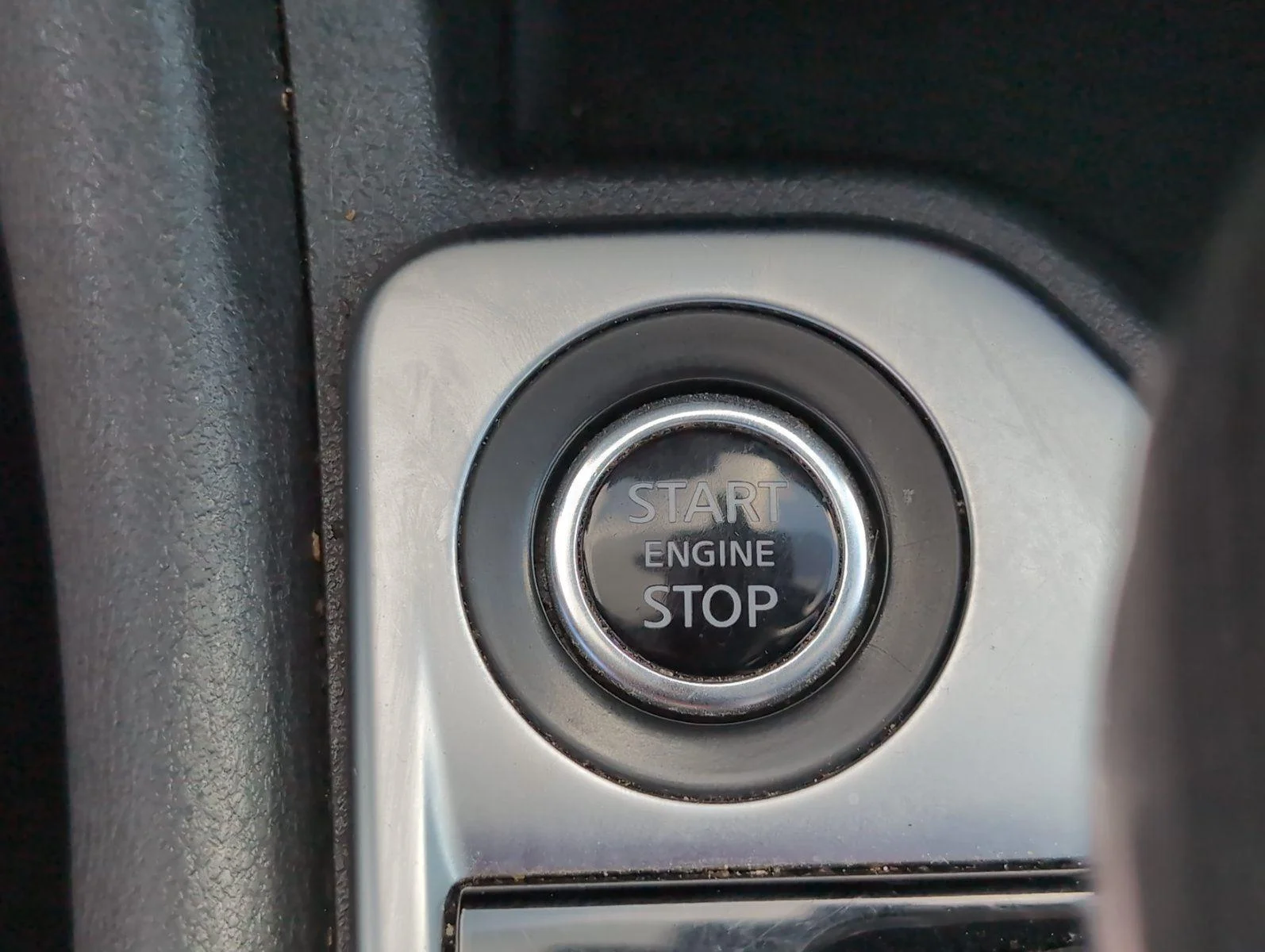 Used 2024 Gun Metallic Nissan SV image 24