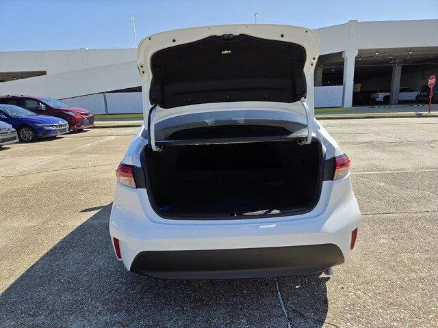 Used 2026 Ice Cap Toyota LE image 25
