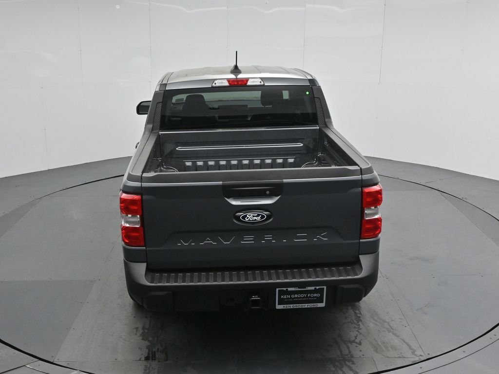 New 2026 Carbonized Gray Metallic Ford XLT image 37