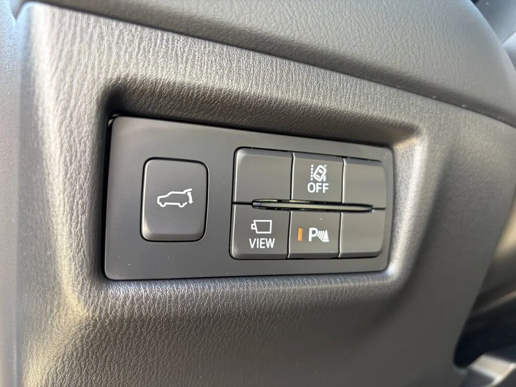 Used 2022  Mazda Signature AWD at Signature package. Turbo,AWD,Su image 24