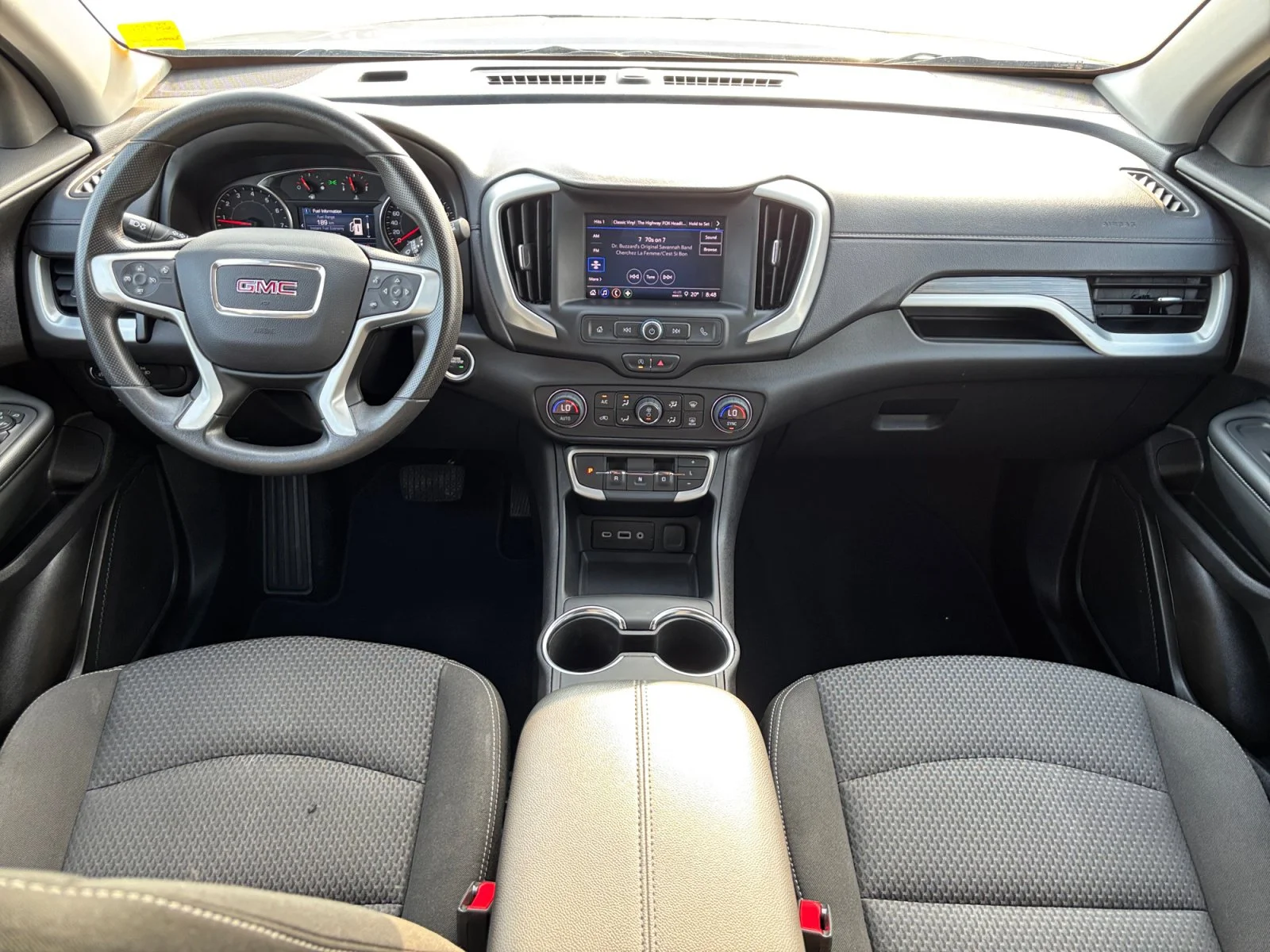 Used 2024 Summit White GMC SLE image 12