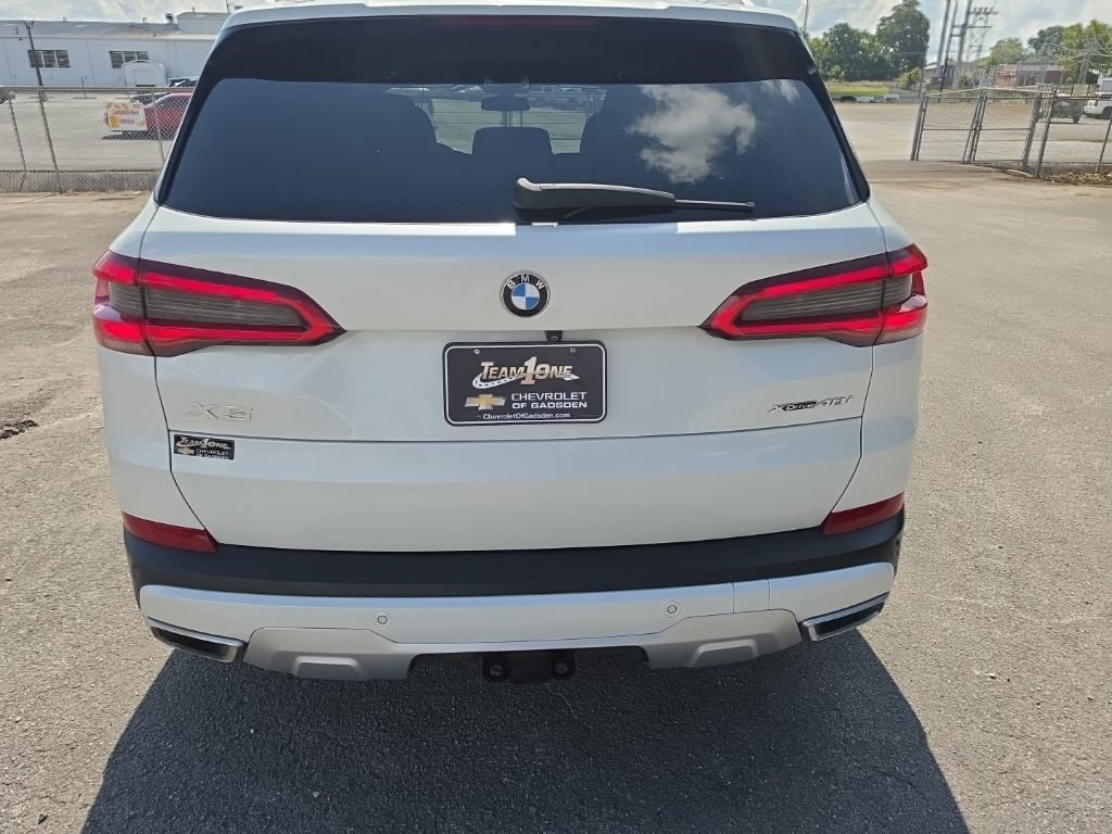 Used 2020 White BMW xDrive40i image 6