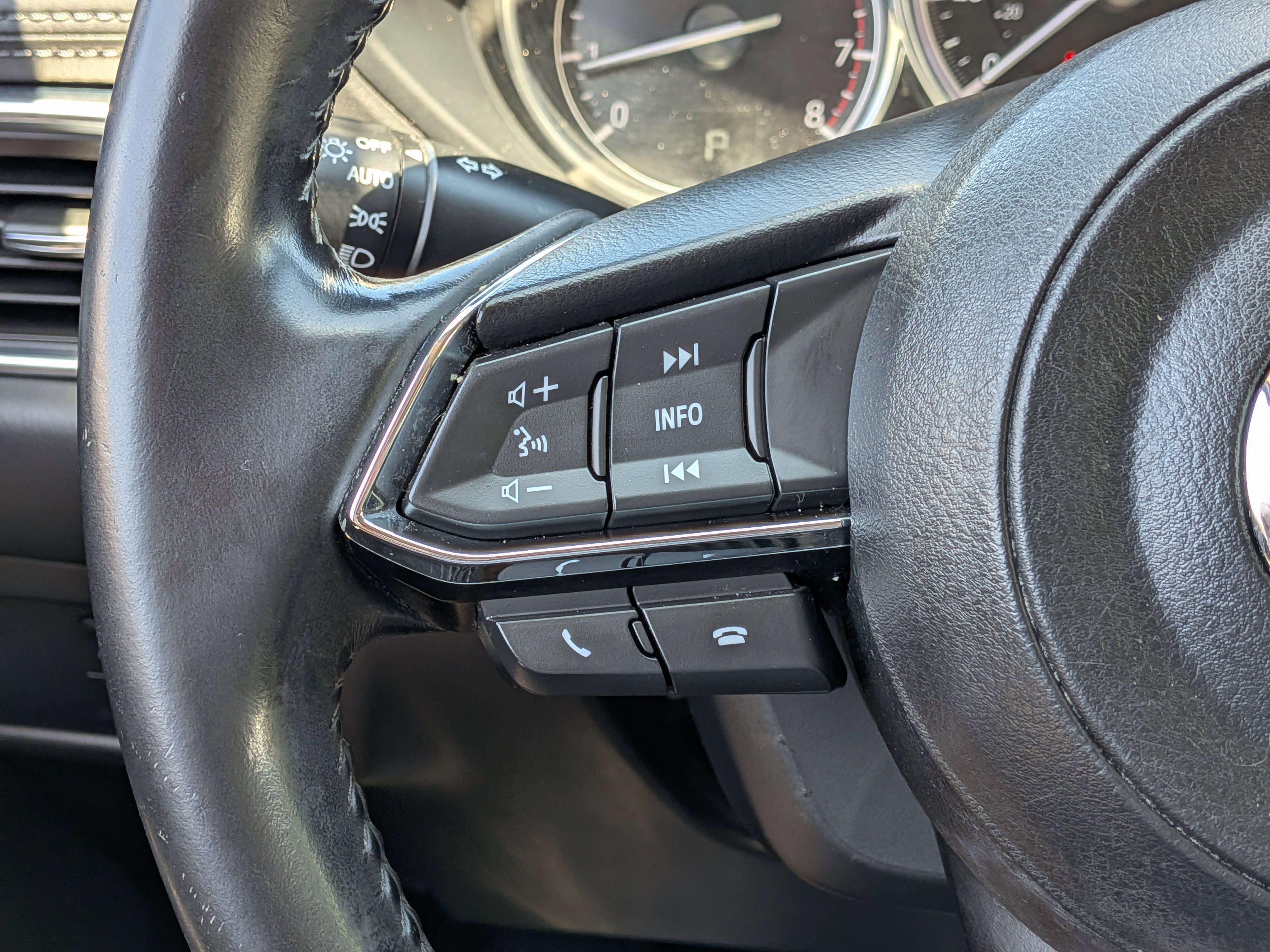 Used 2019 Machine Gray Metallic Mazda Touring image 23