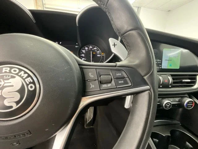 Used 2019 Blue Alfa Romeo Ti Sport image 15