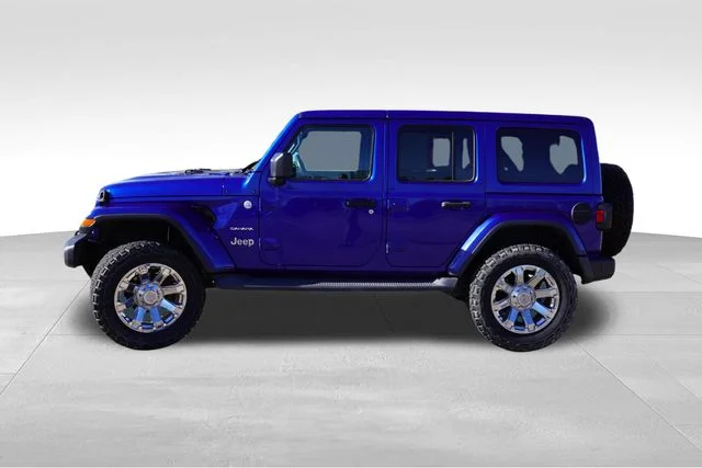 Used 2019 Blue Jeep Unlimited Sahara image 9