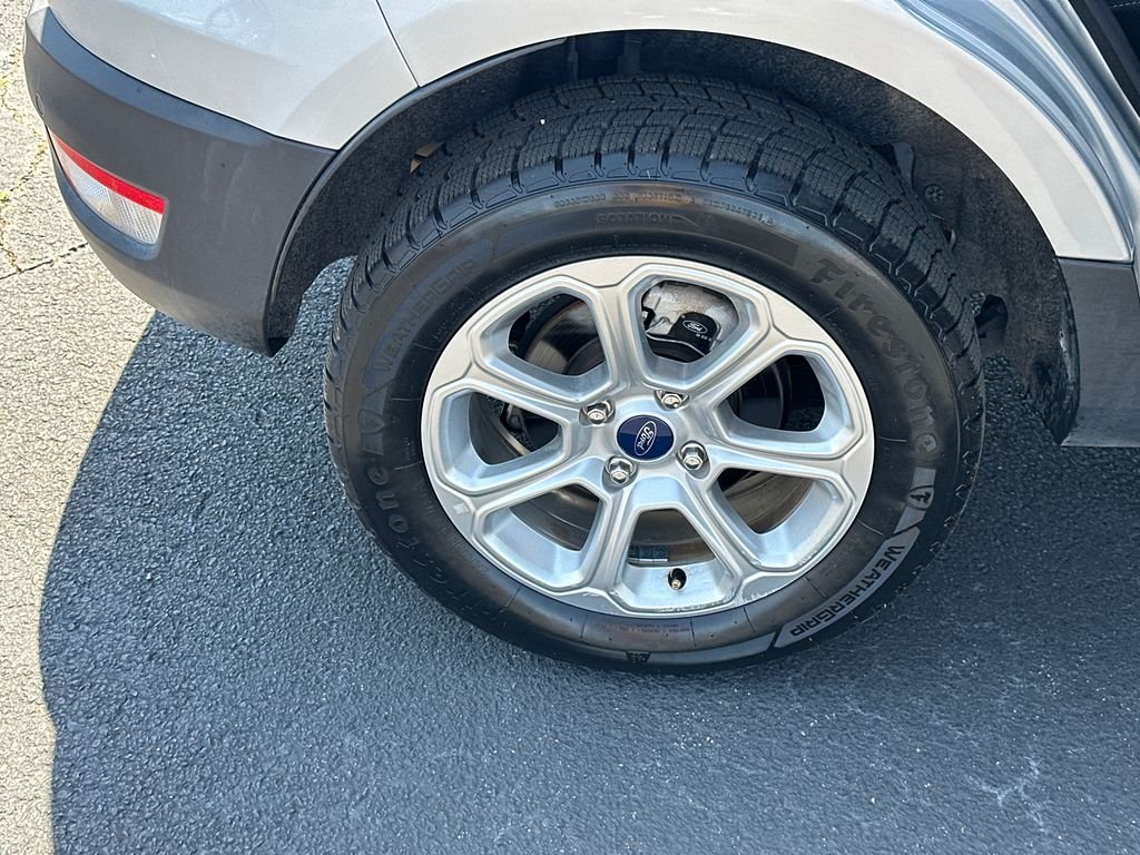 Used 2020 Silver Metallic Ford SE image 17
