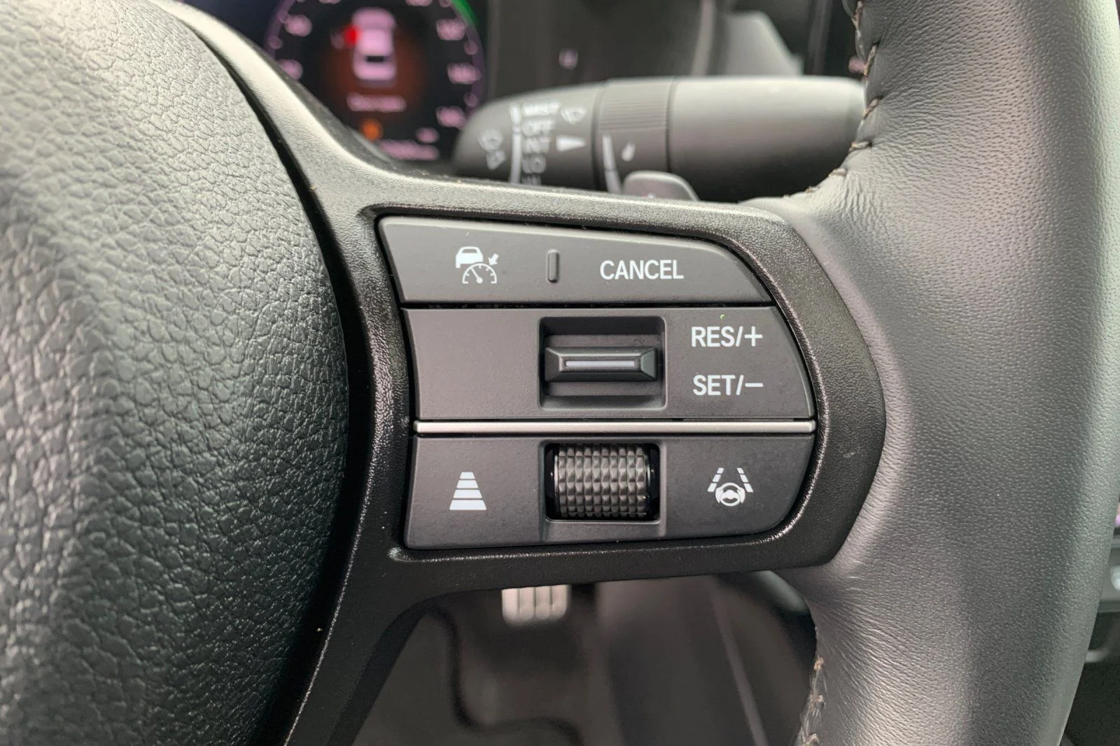 Used 2025  Honda Sport-L image 28