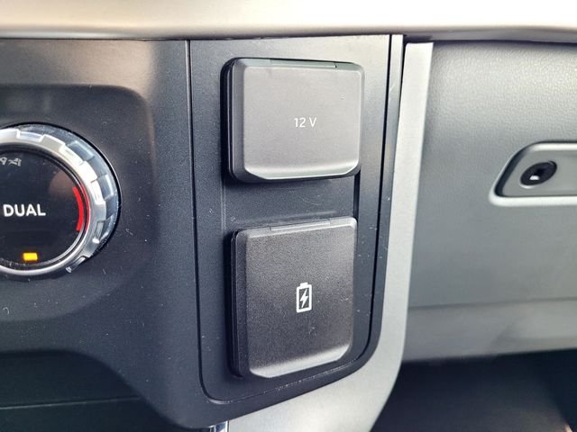 Used 2022  Ford XLT image 18