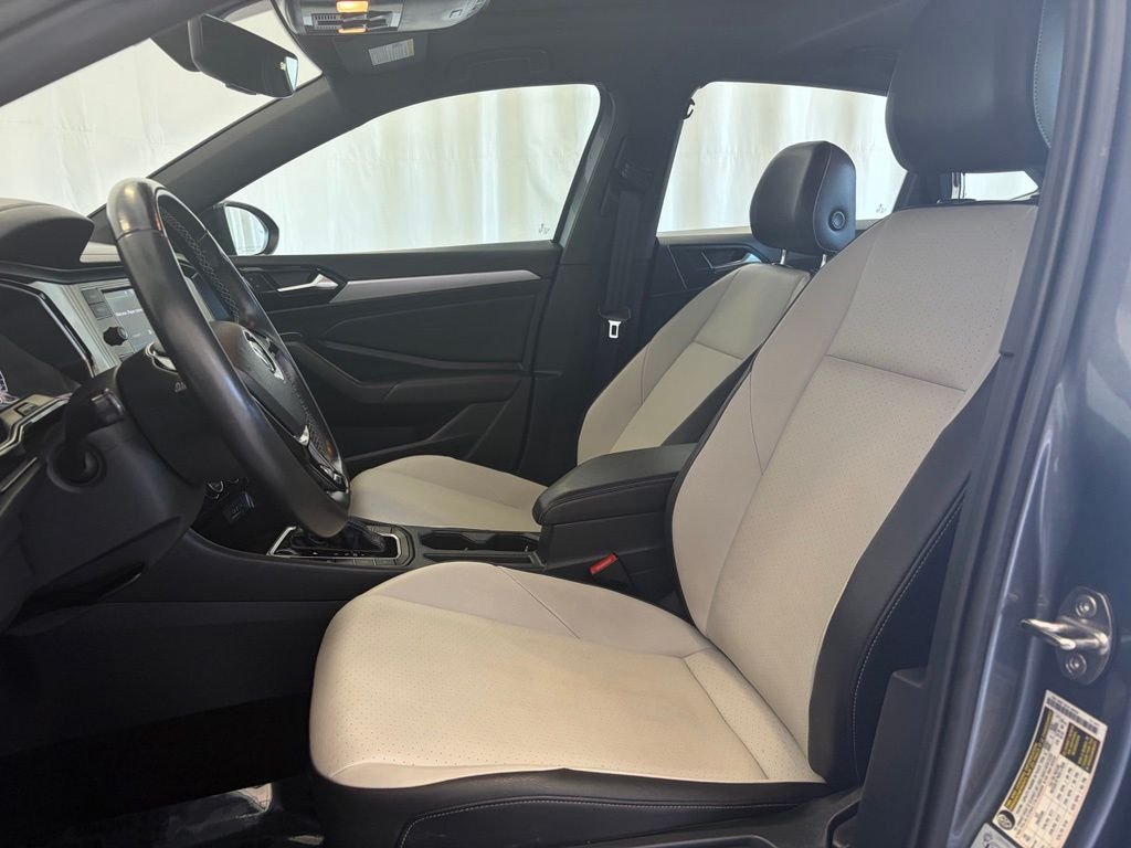 Used 2020 Platinum Gray Metallic Volkswagen R-Line image 13