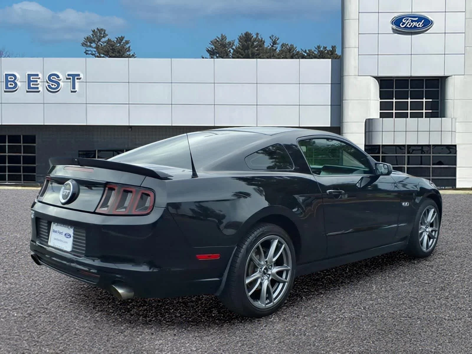 Used 2014 Black Ford GT Premium image 6