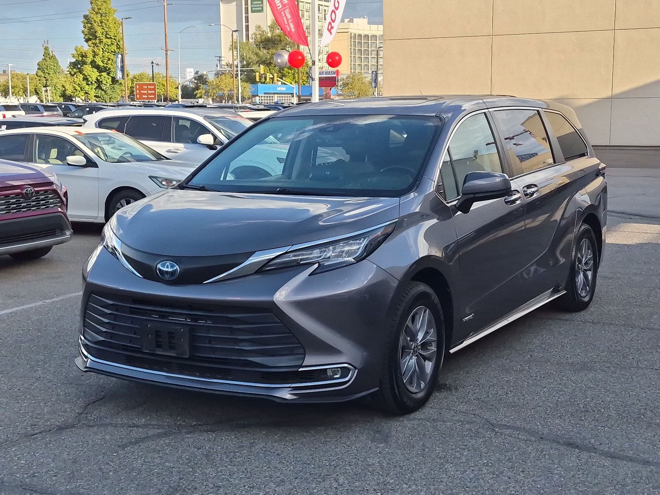 Used 2021 Predawn Gray Mica Toyota XLE image 8
