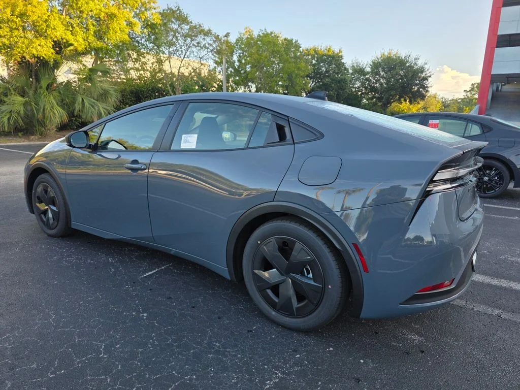 New 2026 Guardian Gray Toyota  SE image 9