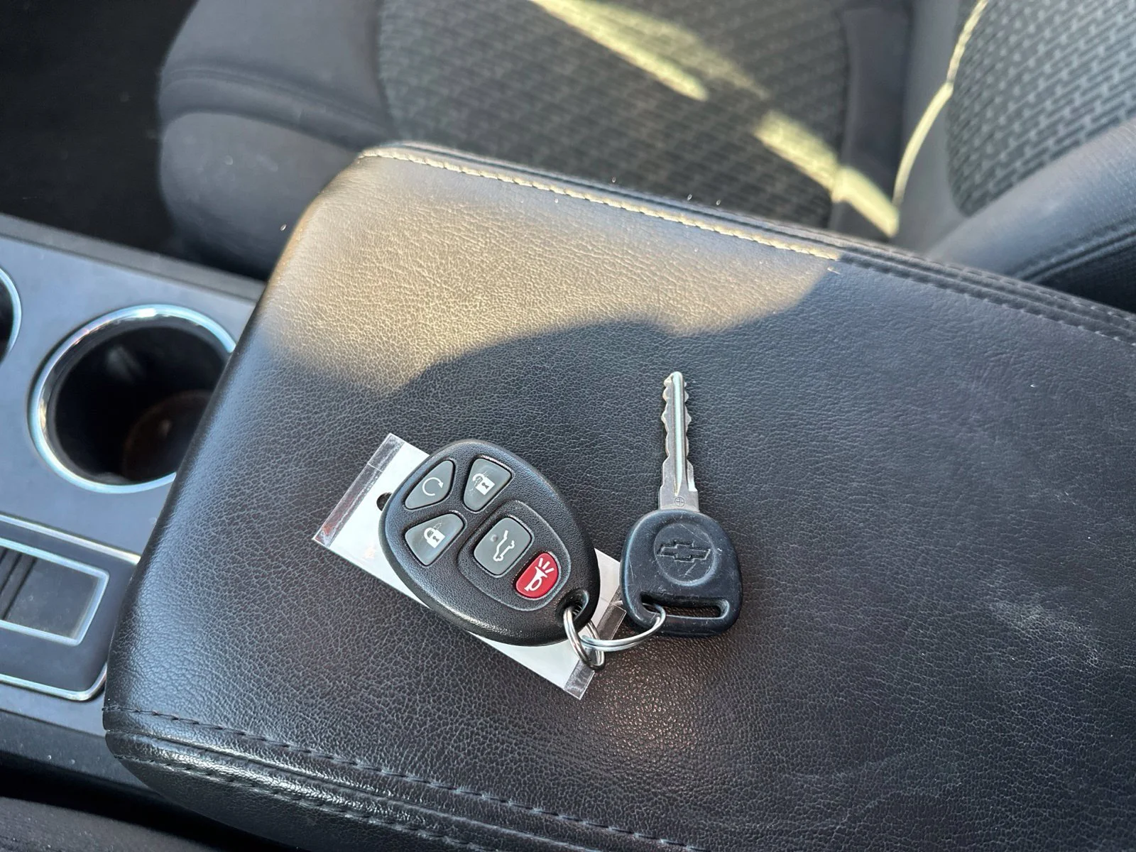 Used 2009 Red Chevrolet LT image 7