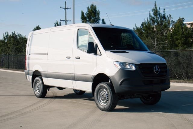 2026 Mercedes-Benz Sprinter 2500 144 WB HO AWD's photo