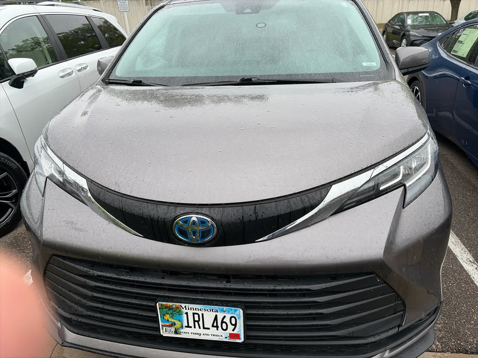 Certified 2021 Toyota Sienna LE with VIN 5TDKSKFC3MS037062 for sale in Golden Valley, Minnesota