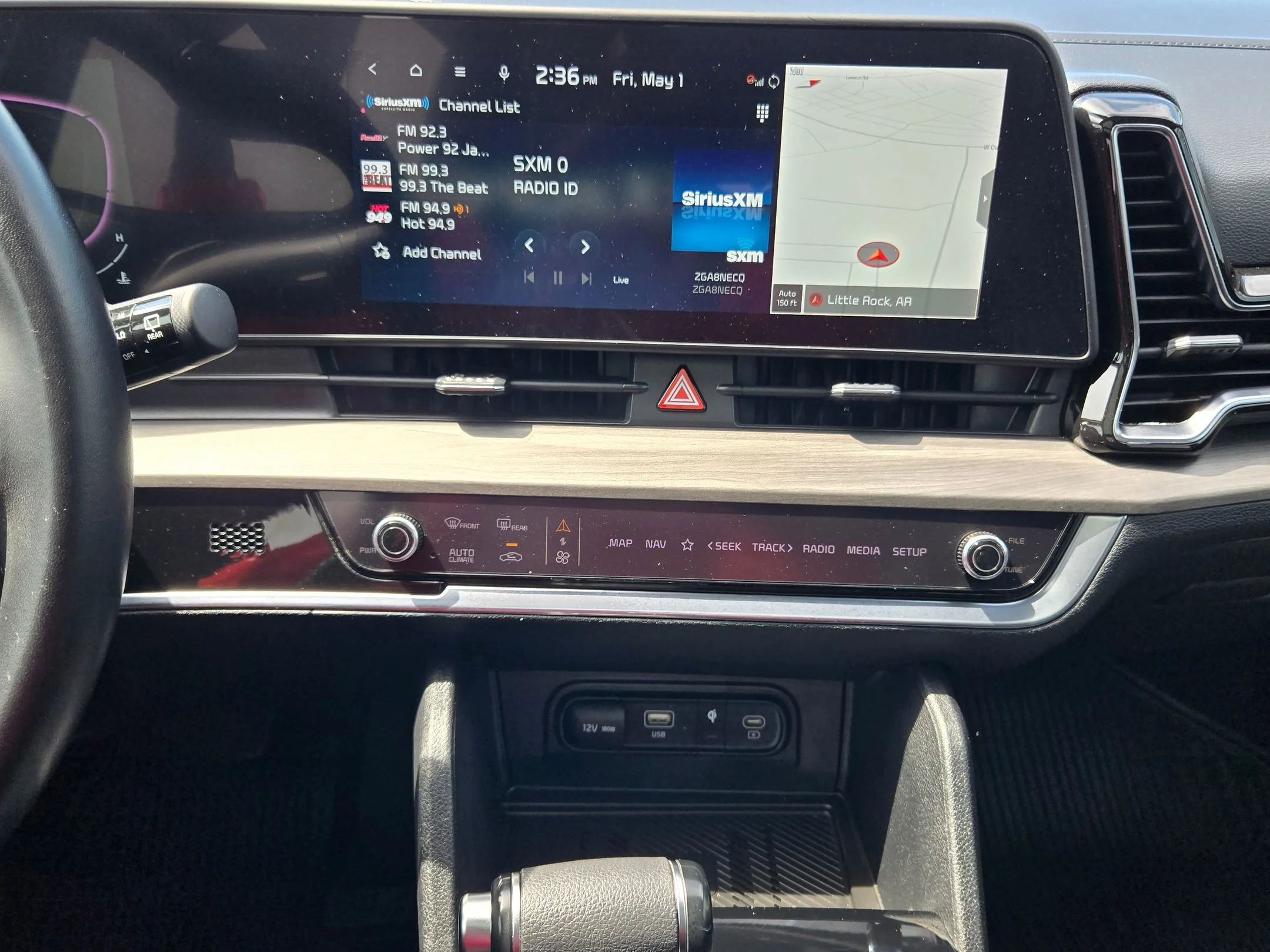 Used 2024 Glacial White Pearl Kia X-Line image 15