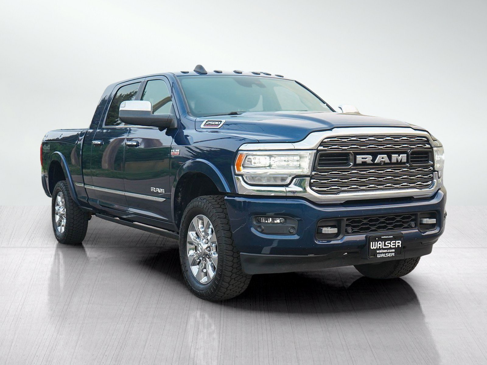 Used 2019 Patriot Blue Pearlcoat Ram Limited image 7