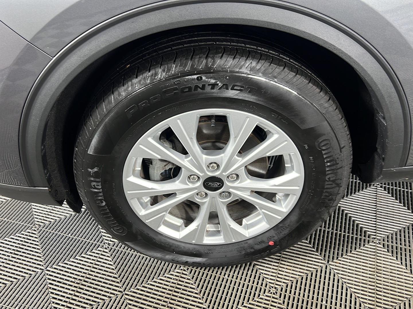 Used 2023 Gray Metallic Ford Active image 12