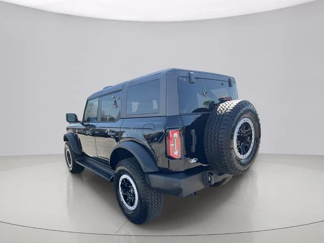 New 2026 Shadow Black Ford Outer Banks® image 29