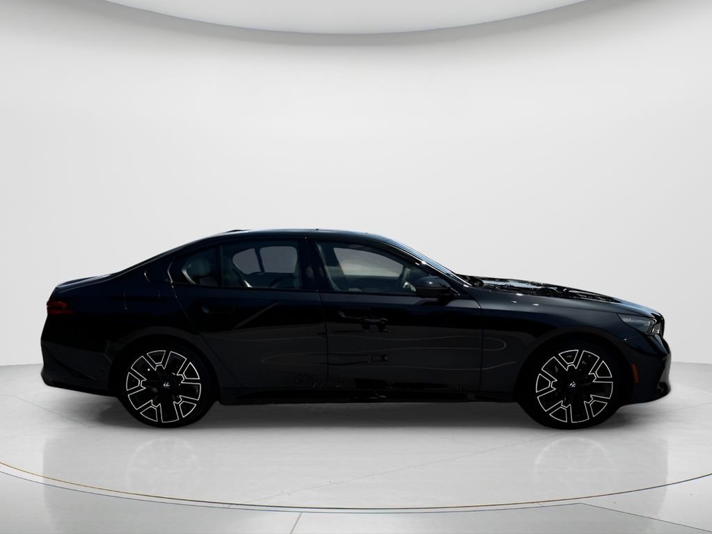 New 2027 Black Sapphire Metallic BMW 530i xDrive image 4