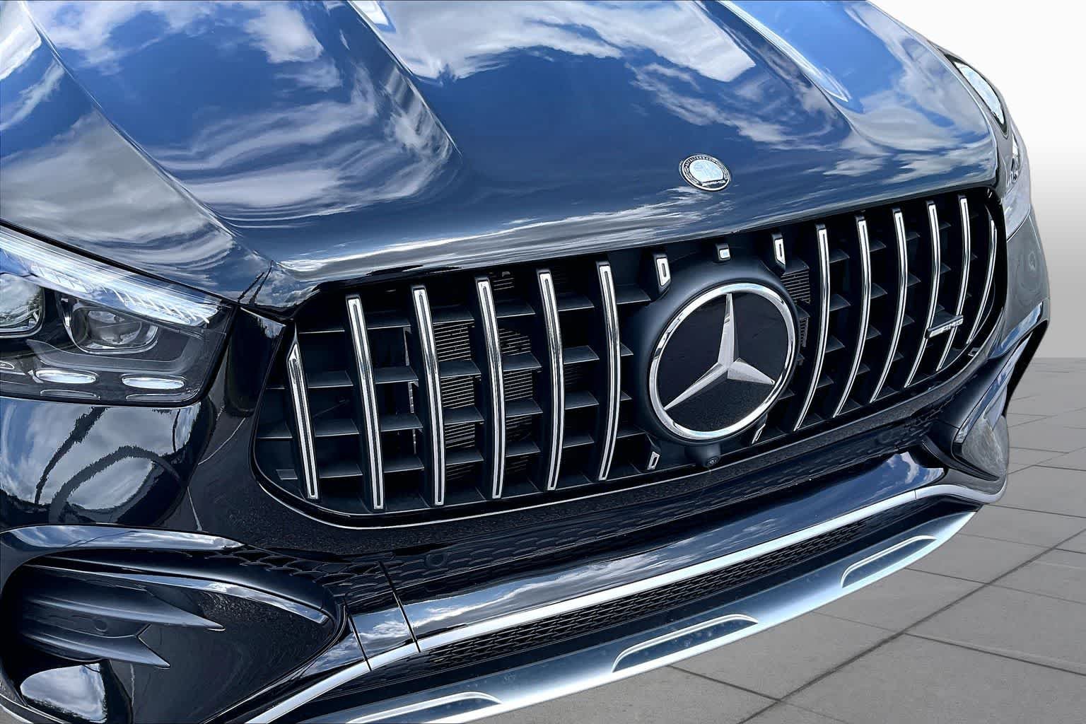 Used 2024 Obsidian Black Metallic Mercedes-Benz AMG® GLE 53 image 30