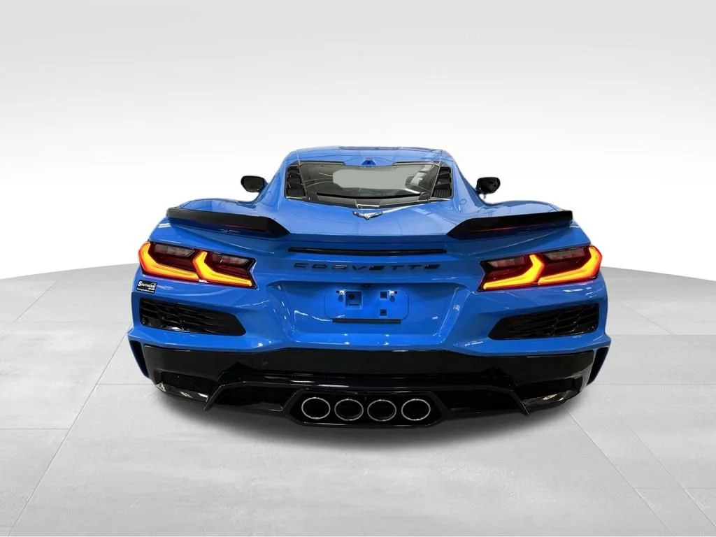 Used 2024 Rapid Blue Chevrolet 3LZ image 4
