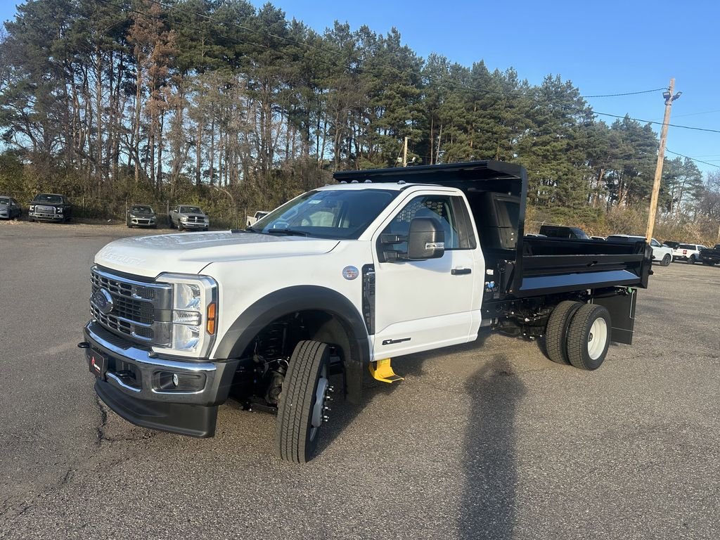 2026 Ford F-550 Super Duty Chassis Cab