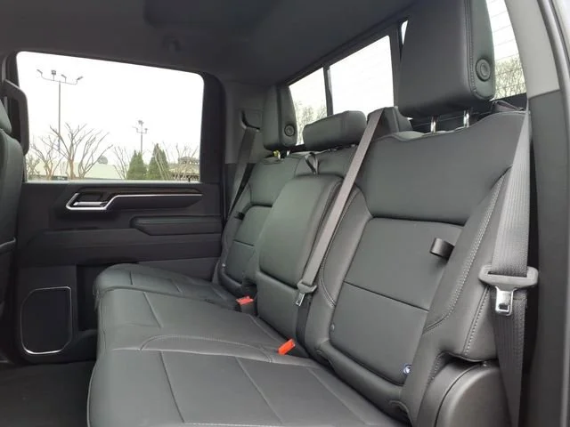 2025 GMC Sierra 2500HD SLT - Photo 20