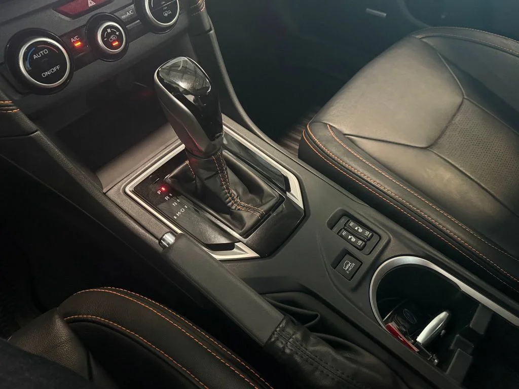 Used 2019 White Subaru 2.0i Limited image 12