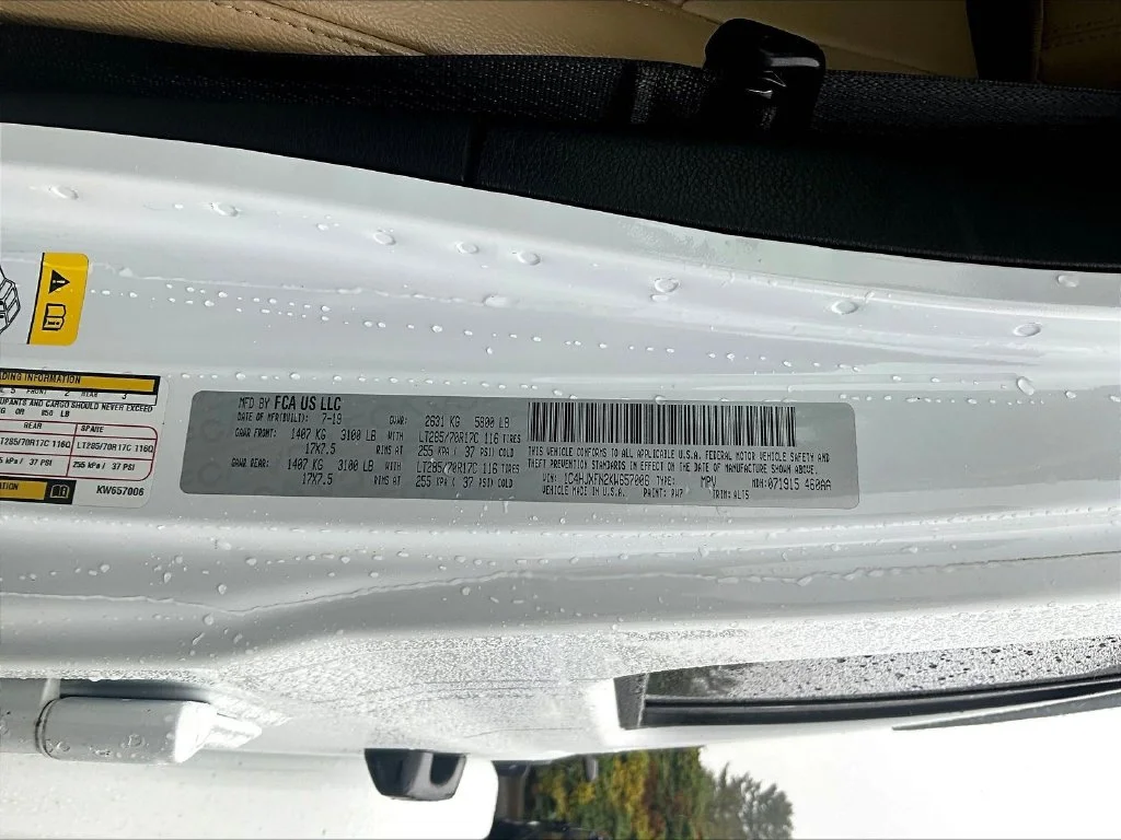 Used 2019 White Jeep Unlimited Rubicon image 21