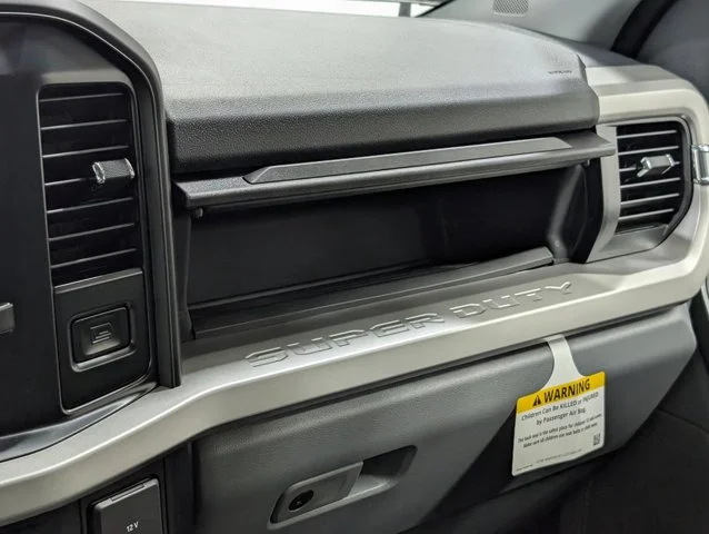 New 2026 Oxford White Ford F-250® XLT image 41