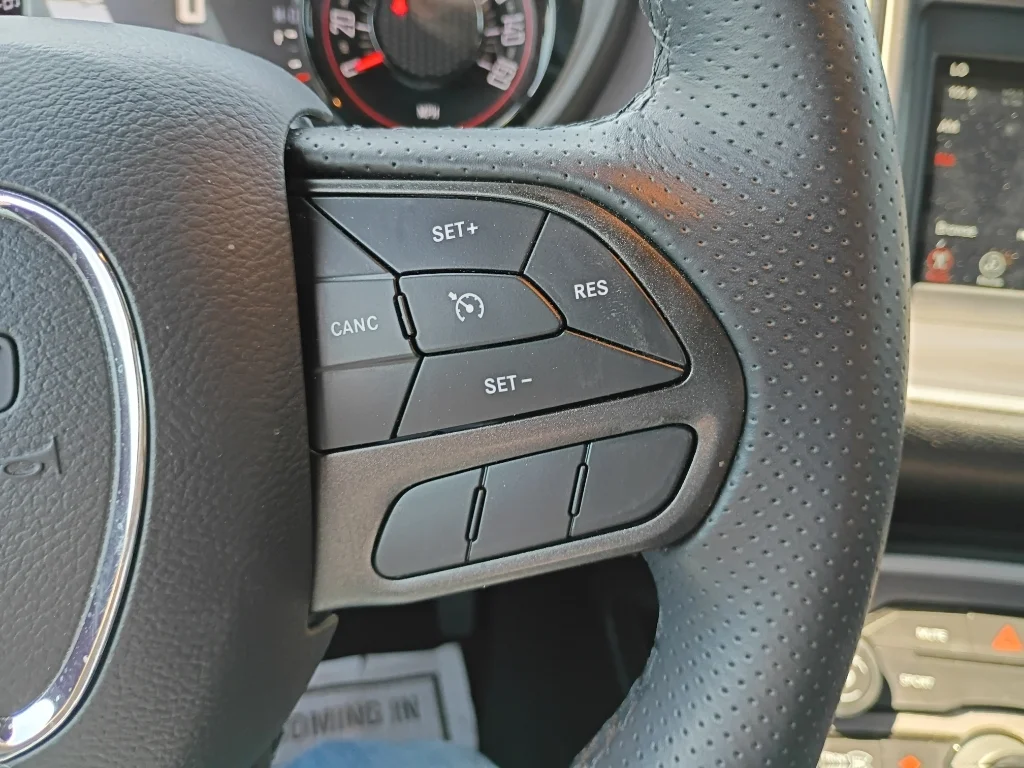 Used 2022 Hellraisin Dodge SXT image 19