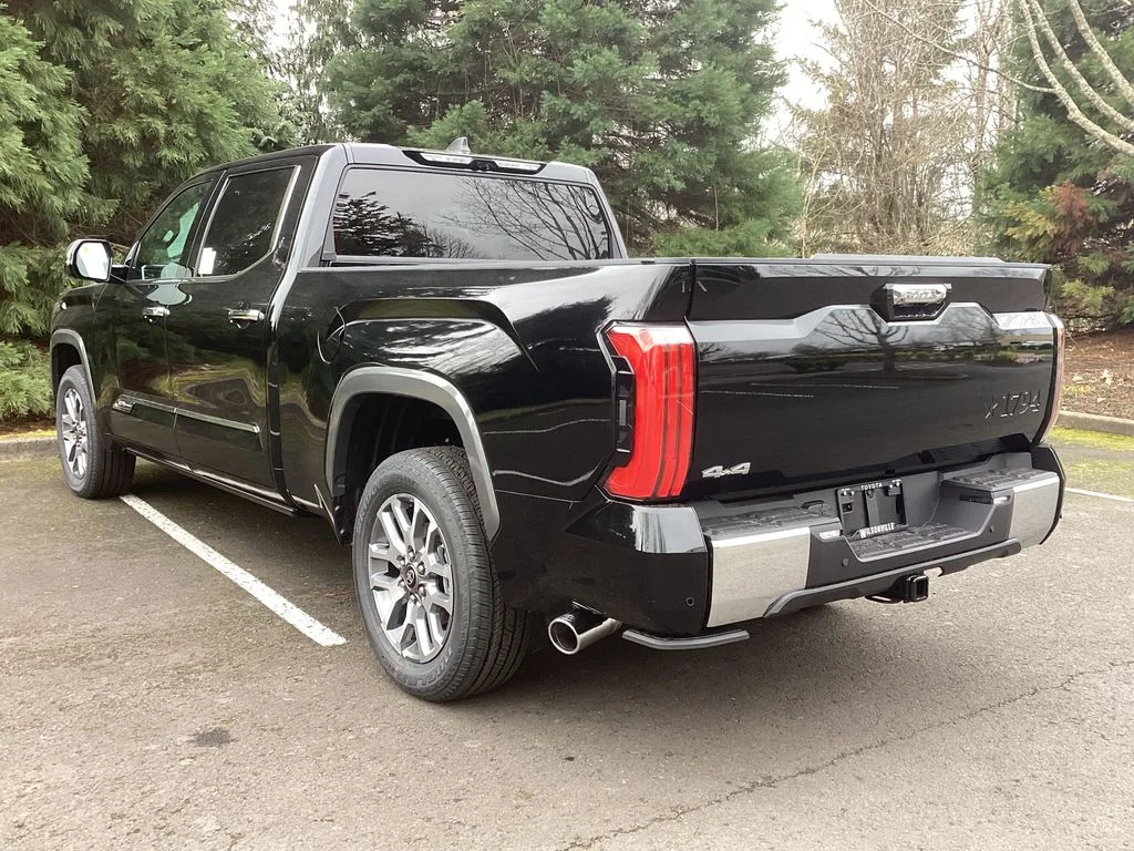 2025 Toyota Tundra 1794 Edition - Photo 6