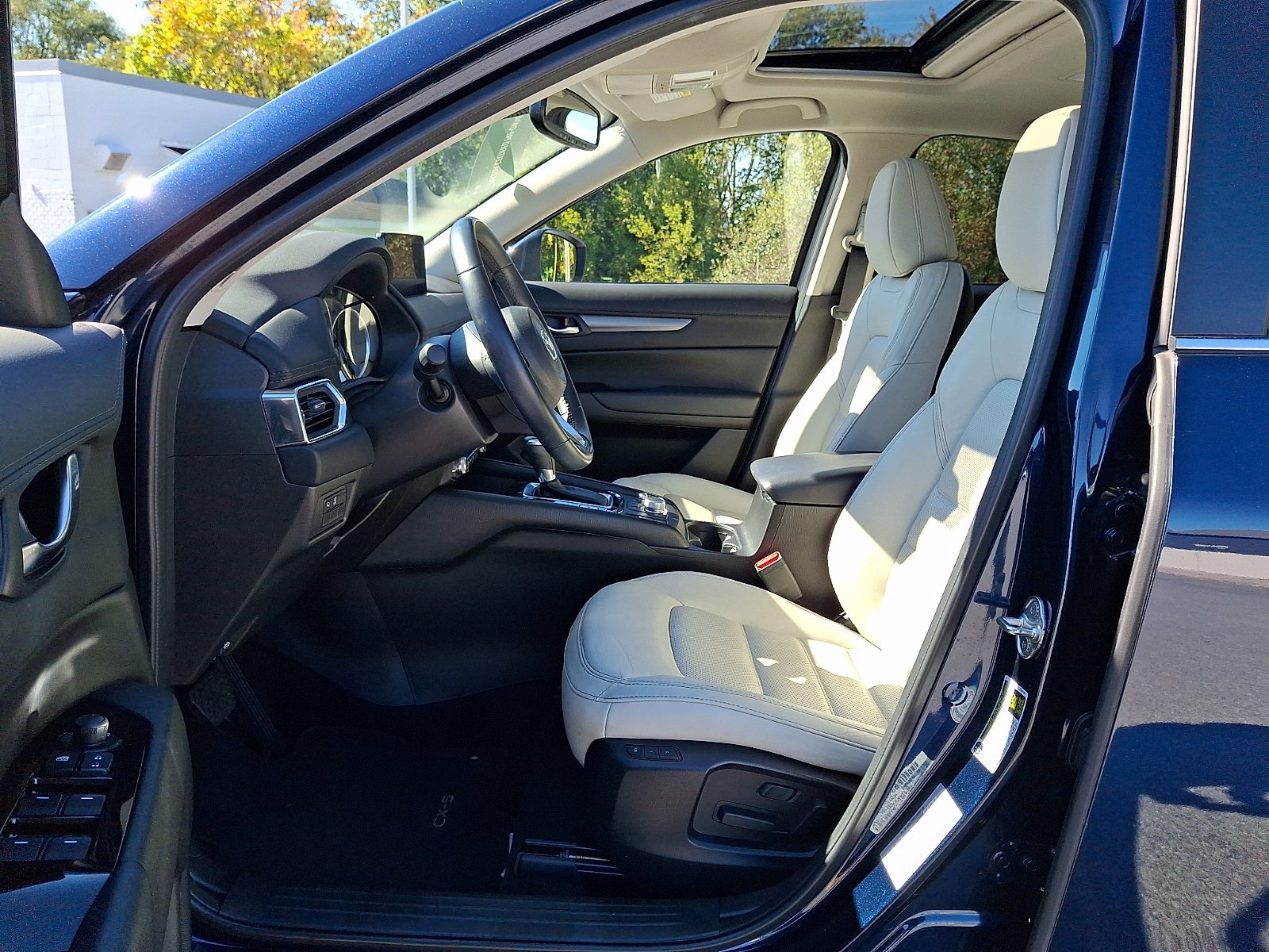 Certified Used 2023 Deep Crystal Blue Mica Mazda 2.5 S Preferred Package image 14