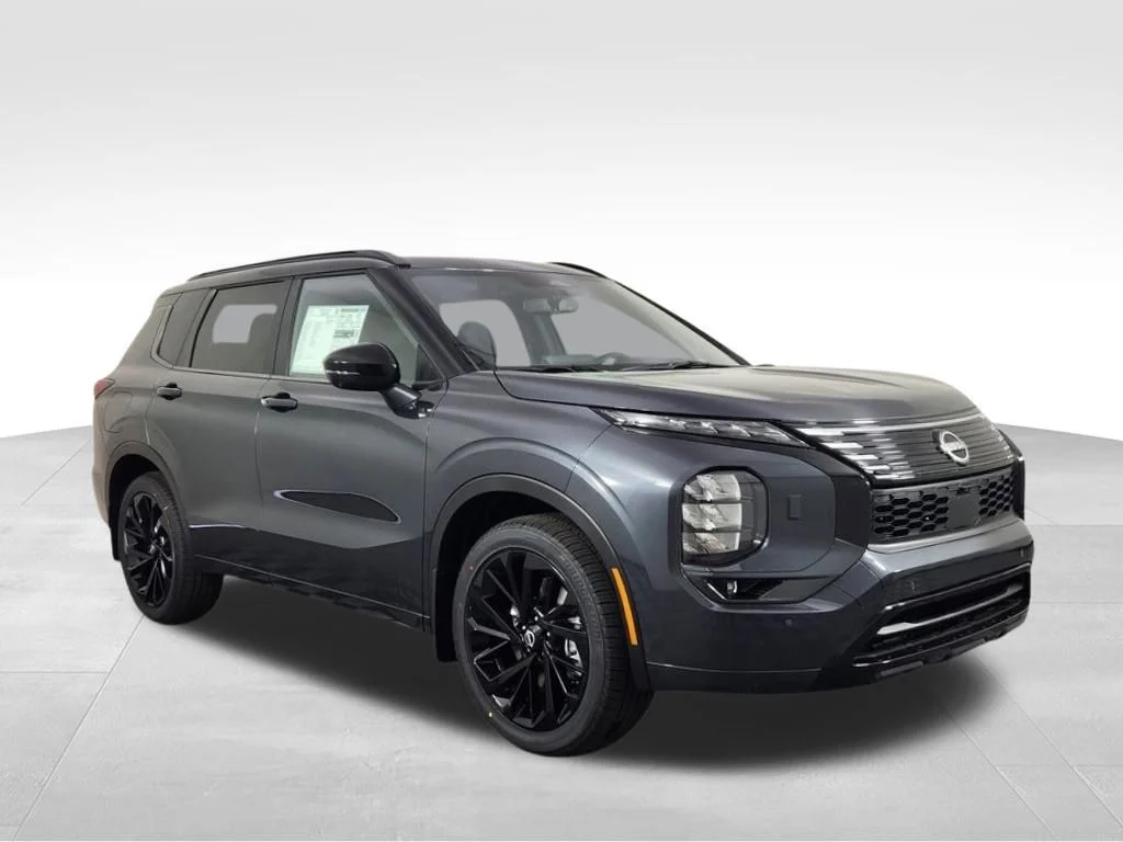 New 2026 Gray Nissan Platinum image 6
