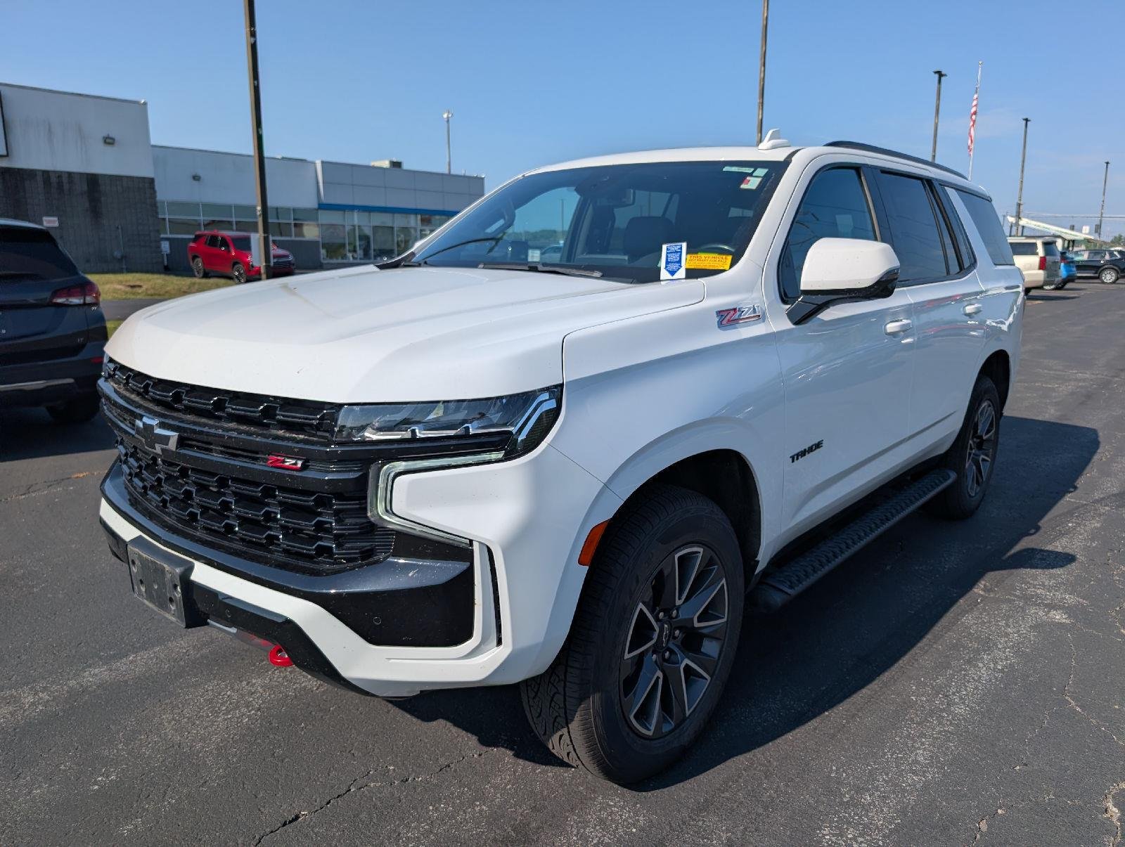 Used 2023 Summit White Chevrolet Z71 image 4