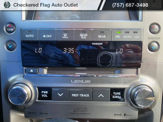 Used 2015 Nebula Gray Pearl Lexus 460 Luxury image 17