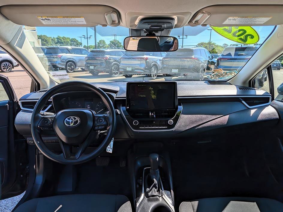 Used 2025 Underground Toyota LE image 11