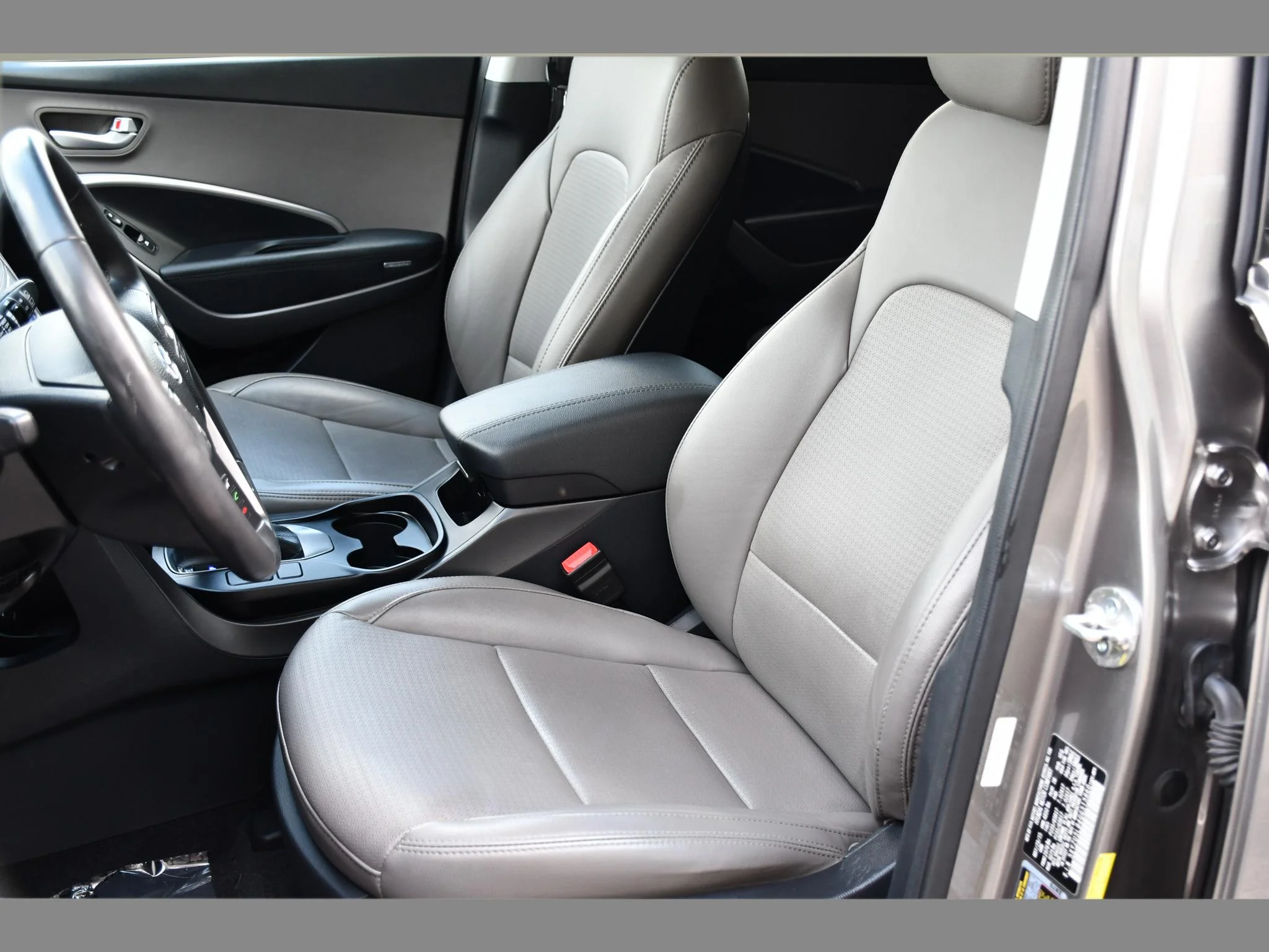 Used 2016 Mineral Gray Hyundai 2.4L (A6) image 11