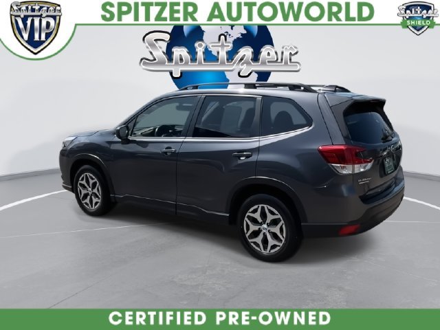 Used 2023 Gray Subaru Premium image 11