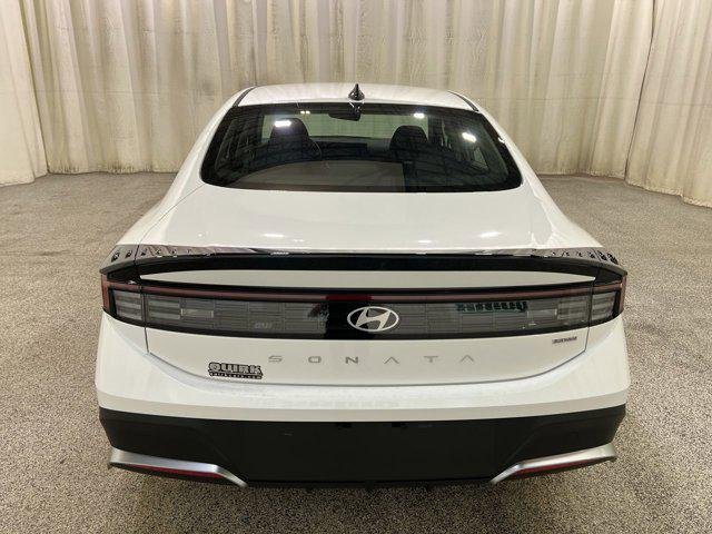 New 2026 Serenity White Hyundai Blue image 7