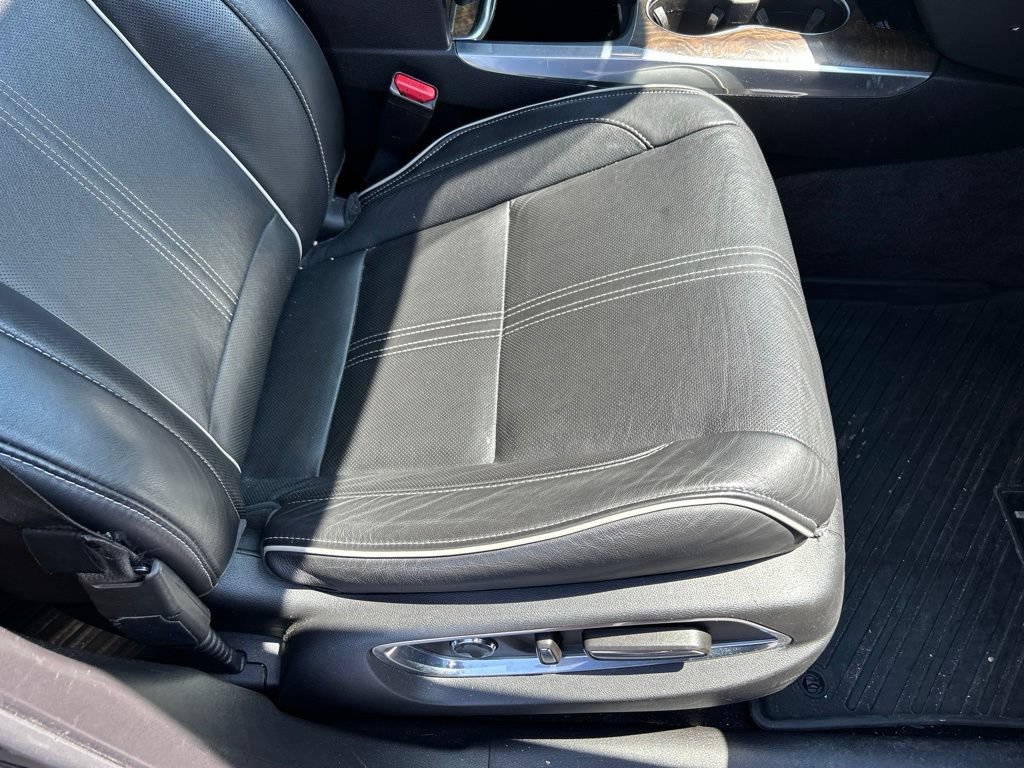 Used 2019  Acura w/Advance Pkg image 38