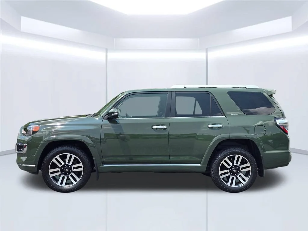 2022 Toyota 4Runner Limited - Photo 18