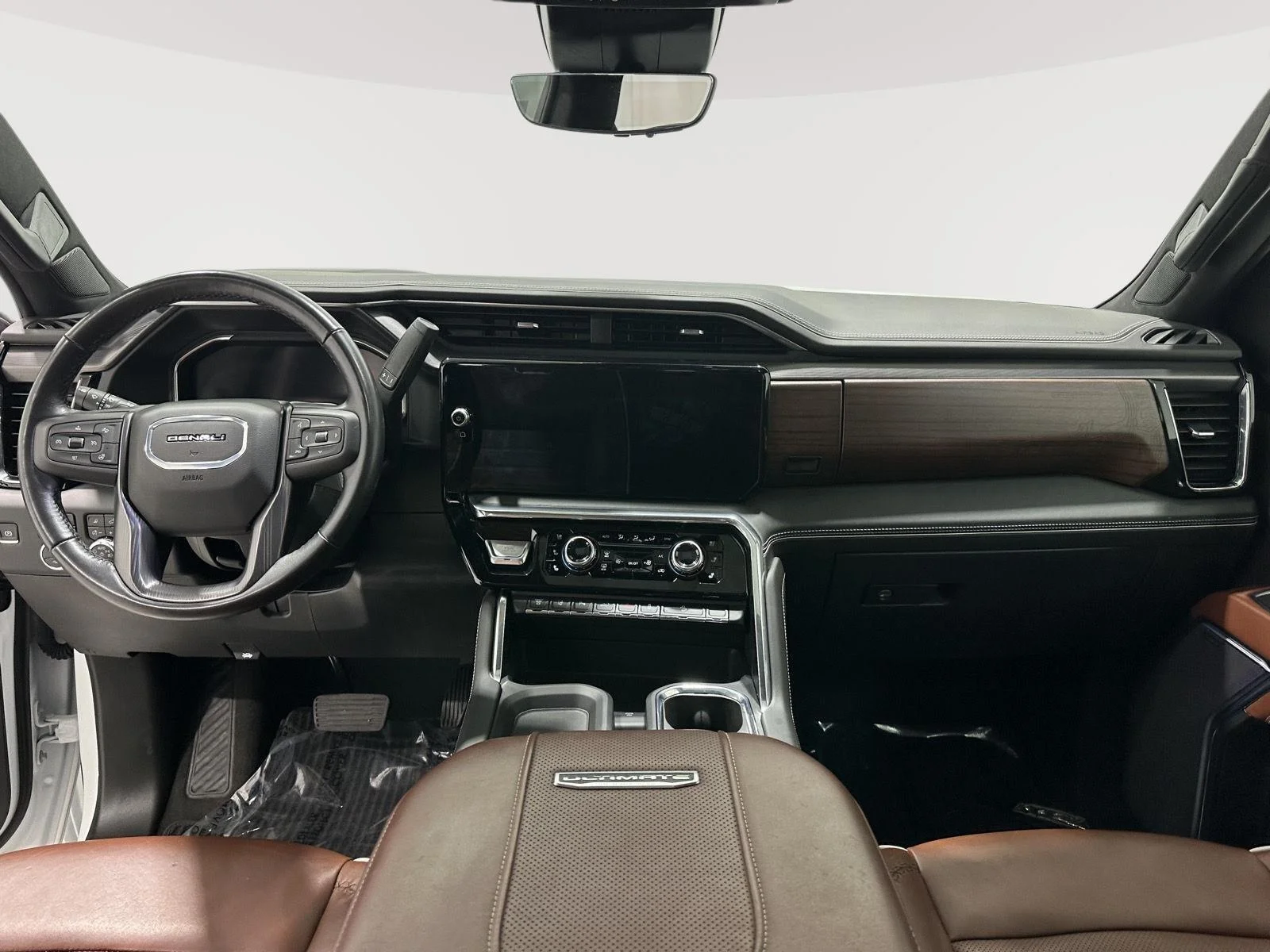 Used 2024 Summit White GMC Denali Ultimate image 20