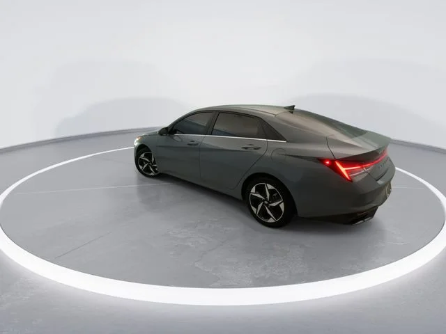Used 2023 Gray Hyundai Limited image 4
